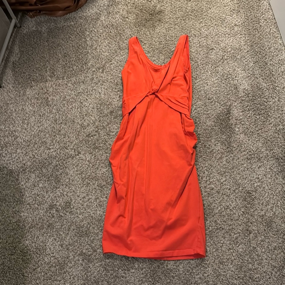 Old Navy maternity midi dress. Red. Size S